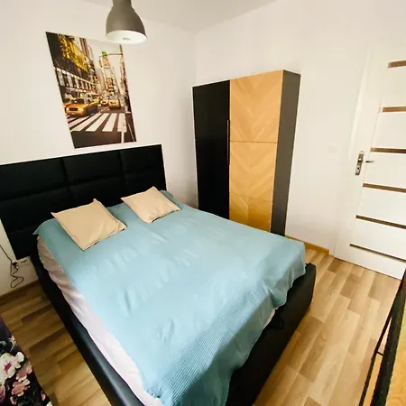 Apartament, Free Parking, Blisko Rynek-dworzec Pkp-pks, Sklepy