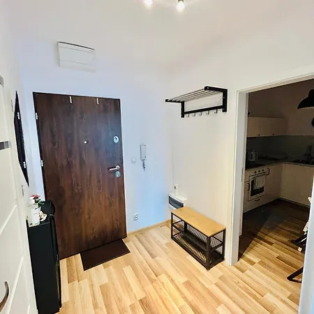 Apartament, Free Parking, Blisko Rynek-dworzec Pkp-pks, Sklepy Apartment