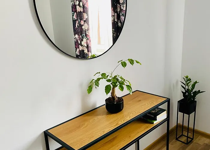 Apartament, Free Parking, Blisko Rynek-dworzec Pkp-pks, Sklepy Breslavia